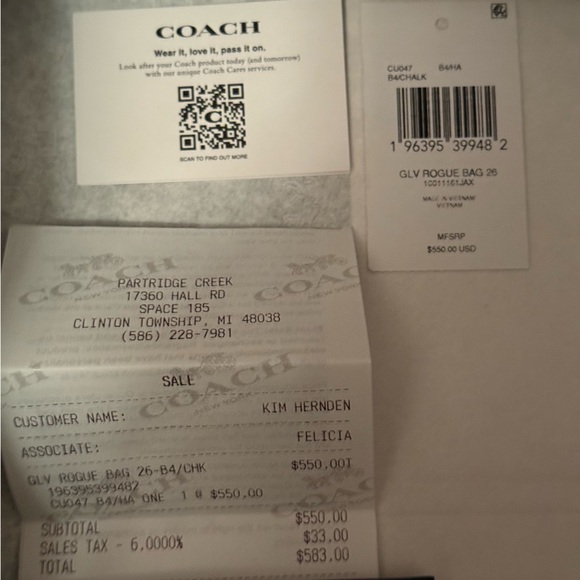 Coach 1941 Rogue 26 East/West Bag in Brass/Chalk White Glovetanned Leather - Picture 2 of 12